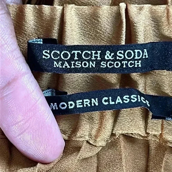 Scotch & Soda Pleated Rich Gold Satin Like Snap Button Midi Skirt Size L - Picture 4 of 7